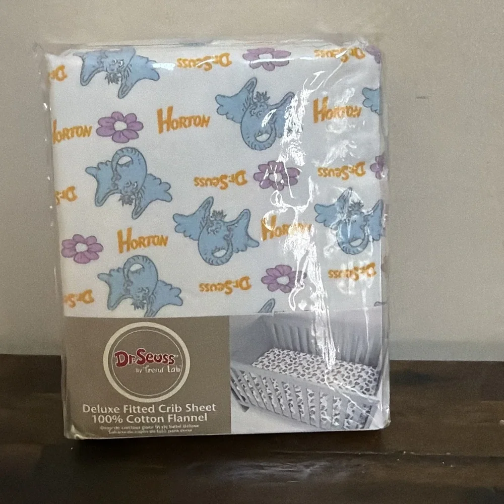 Trend Lab Dr Seuss Deluxe Fitted Crib Sheet 100%‎ Cotton Flannel Horton 28x52